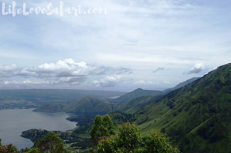 Lake Toba Tele Viewpoint